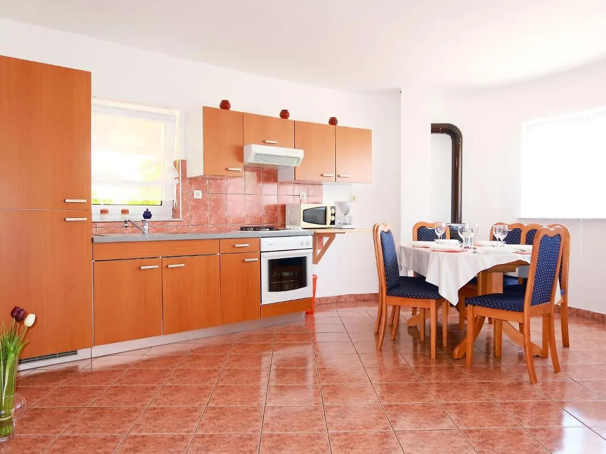 Apartment Buljubasic - Rab146 By Interhome